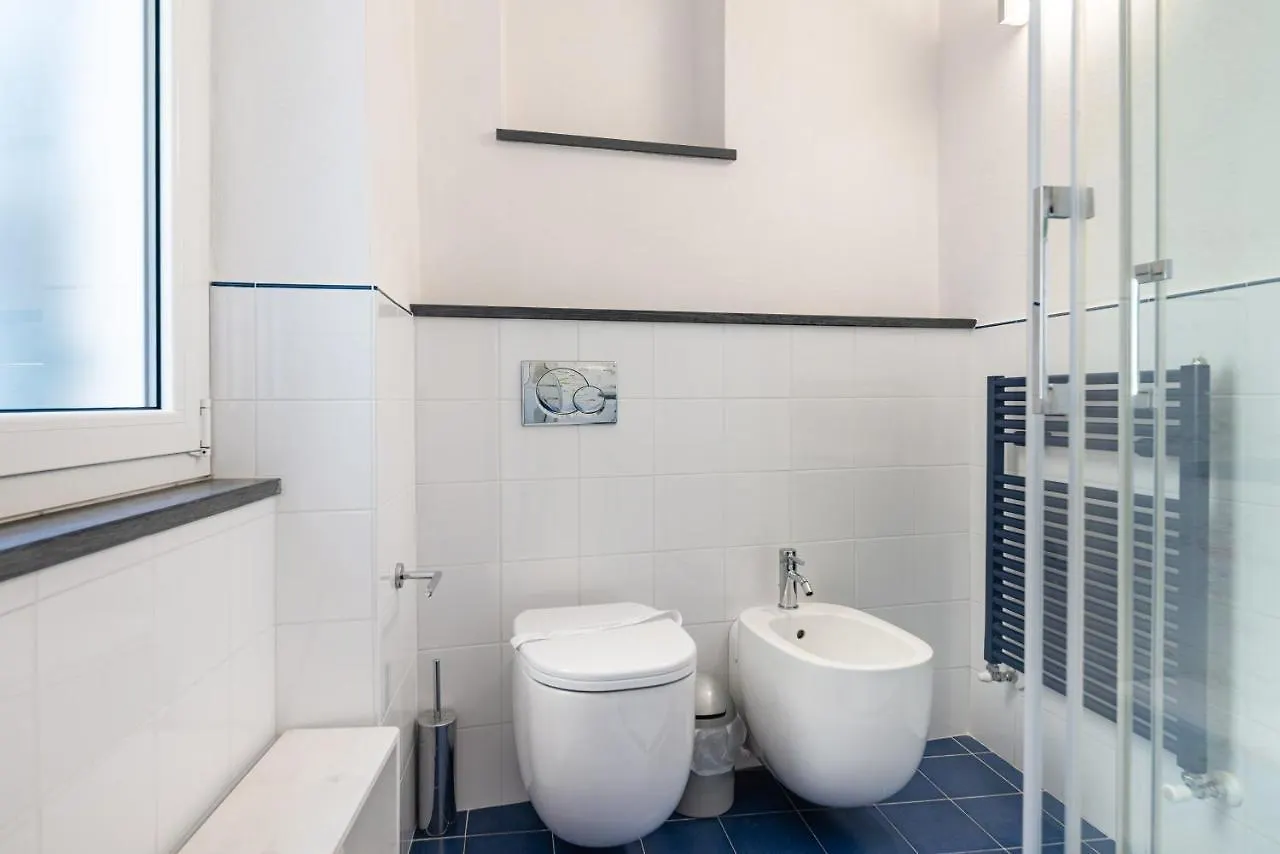 5Terre Experience Riomaggiore Central Penthouse Apartment Italy